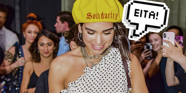 Ops! Dua Lipa aposta em look sem calcinha e quase sofre acidente fashion