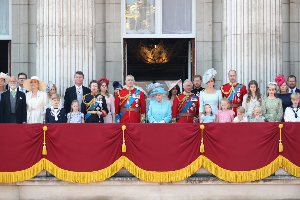 Vai rolar um casamento gay na família real britânica!