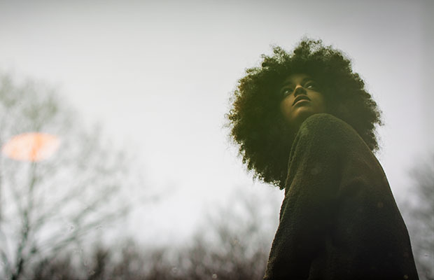 A solidão da mulher negra machuca