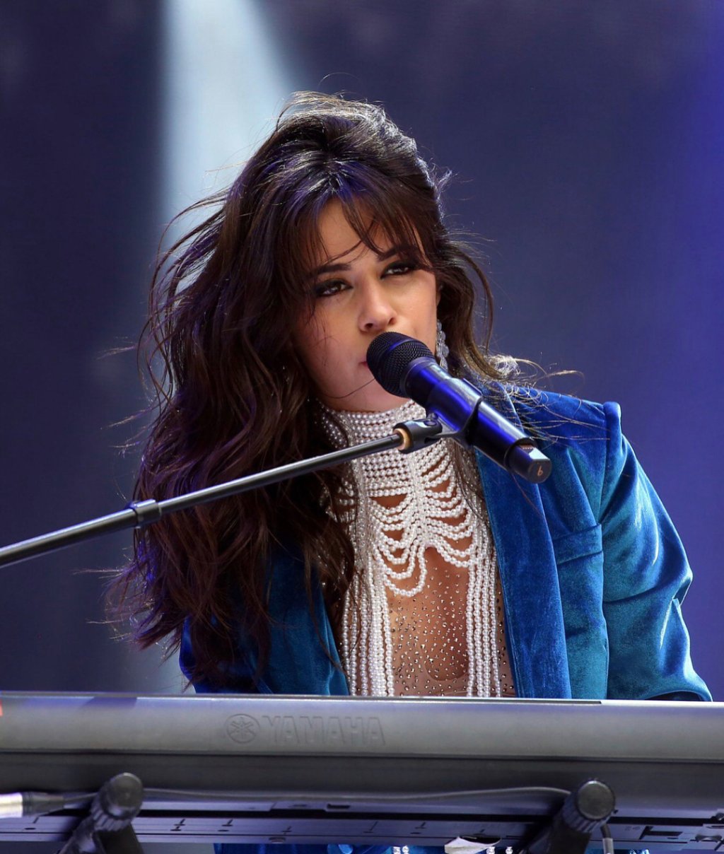 Camila Cabello confirma quatro shows no Brasil em outubro