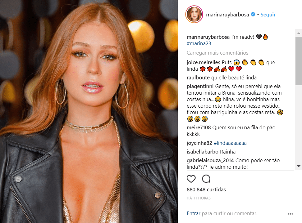 Marina Ruy Barbosa usou um vestido dourado lacrador no seu aniversário