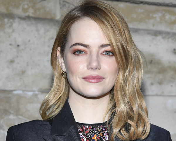 famosas-que-falam-sobre-acne-espinhas-emma-stone famosas-que-falam-sobre-acne-espinhas-emma-stone