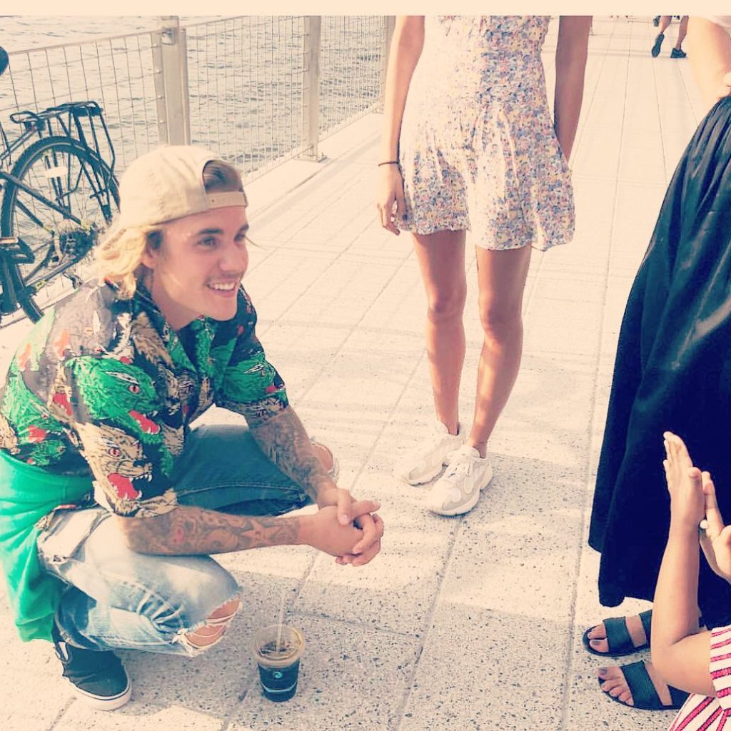 Justin Bieber explica por que estava chorando no meio da rua