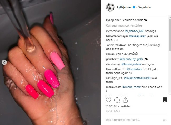 kylie-jenner-unha-rosa-degradê-2 kylie-jenner-unha-rosa-degradê