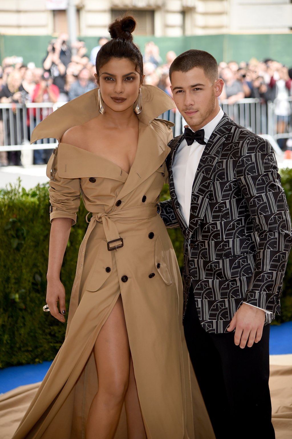 O anel de noivado que Nick Jonas deu para Priyanka vale quase R$1 milhão