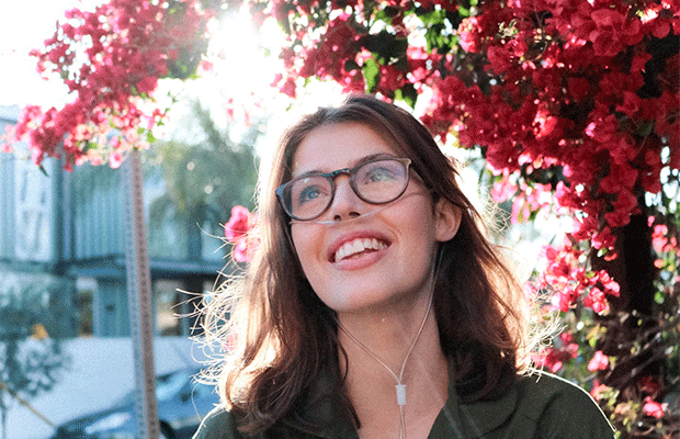 Claire Wineland, youtuber que sofria de fibrose cística, morre aos 21 anos