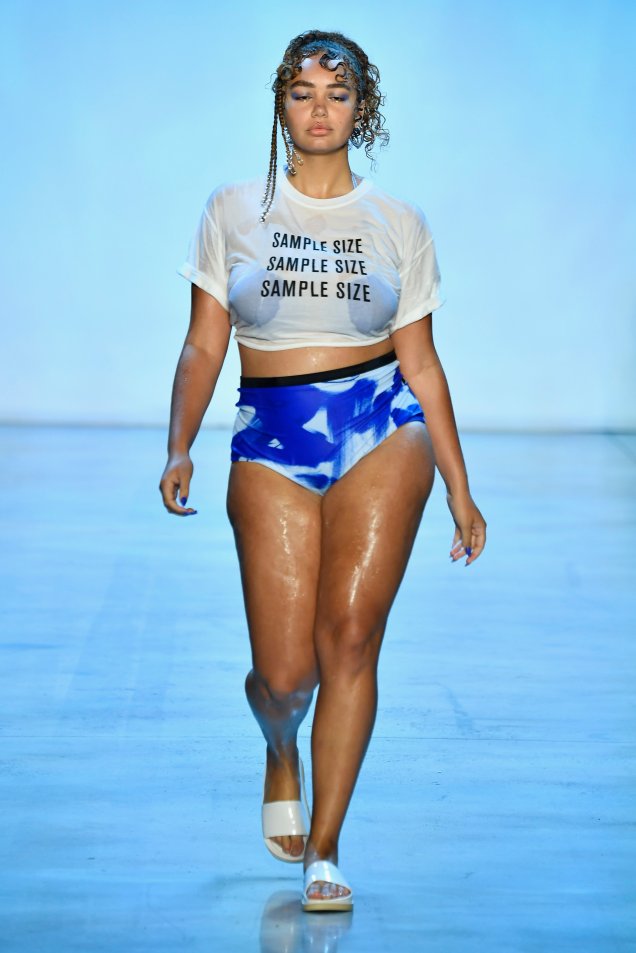 Desfile da Chromat na NYFW. Desfile da Chromat na NYFW.