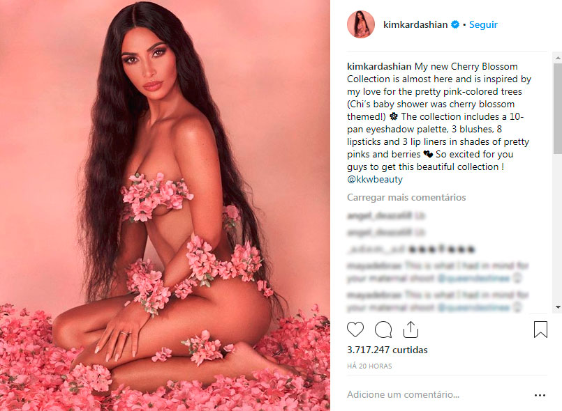 Kim Kardashian se veste só com flores para divulgar nova coleção de make