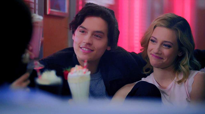 Riverdale: Veja os momentos mais românticos entre Betty Cooper e Jughead