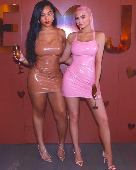 kylie-jenner-vestidos-de-látex2