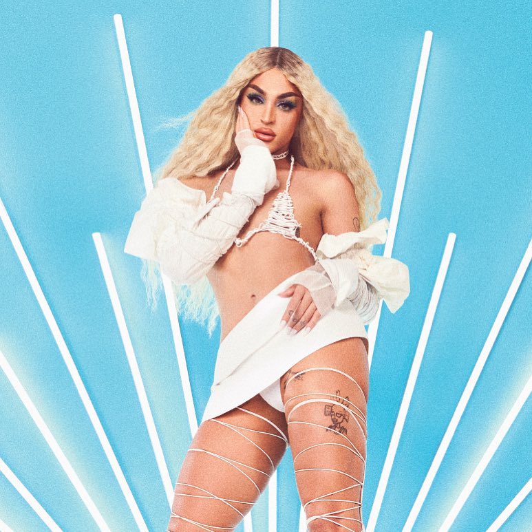 Pabllo Vittar fala sobre novo álbum e amor-próprio: “amo ser quem eu sou”