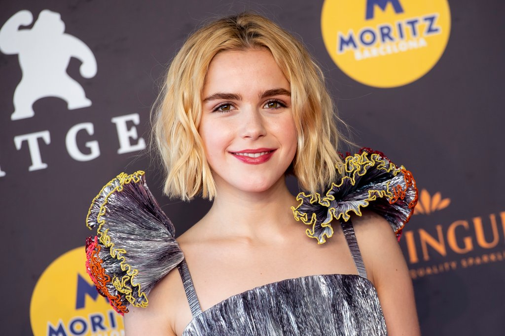 Maquiador entregou o segredo das sobrancelhas incríveis da Kiernan Shipka