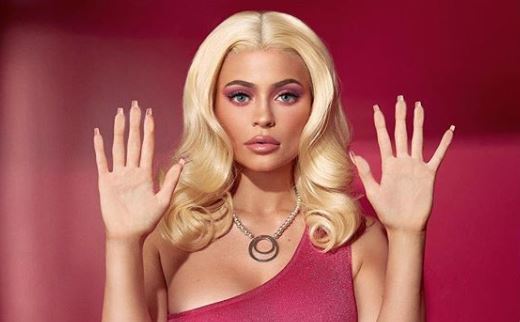 Kylie Jenner usou 7 fantasias em 3 dias e zerou o Halloween 2018