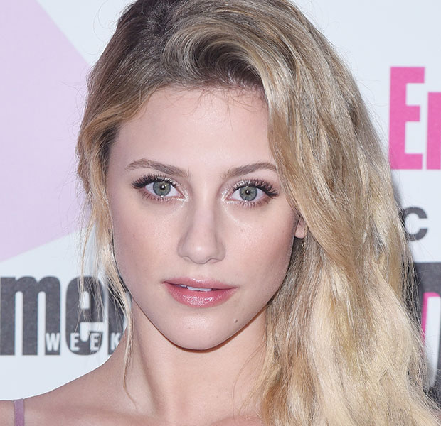 makes-basicos-lili-reinhart-1 makes-basicos-lili-reinhart-1