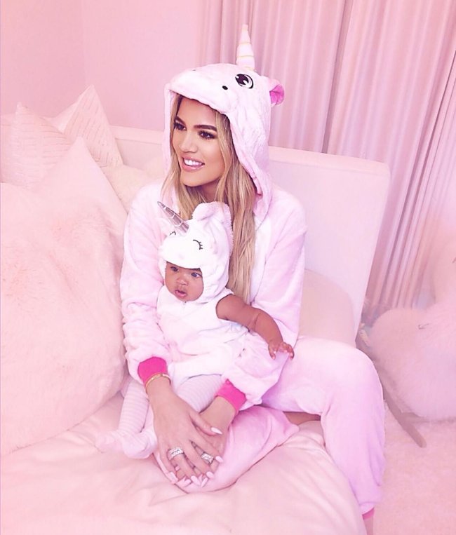 Khloe Kardashian e True.