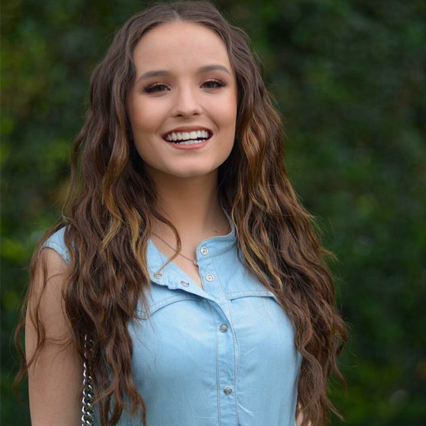 cabelo-ondulado-larissa-manoela cabelo-ondulado-larissa-manoela