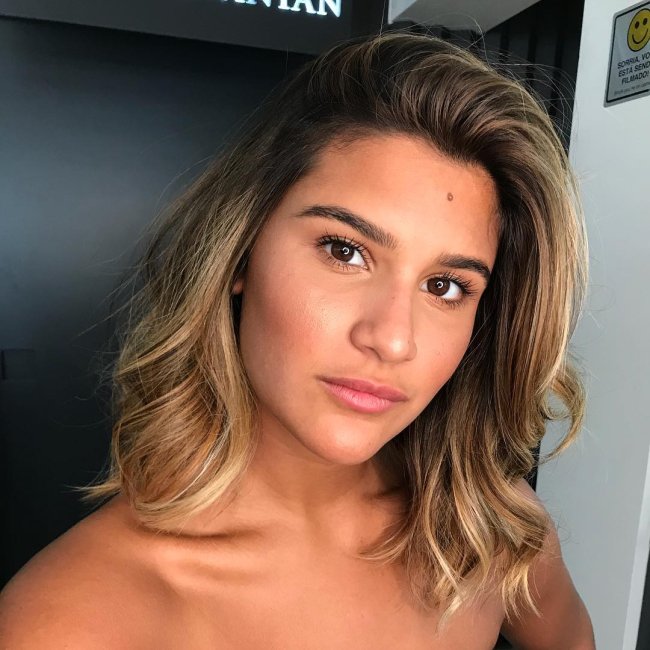 giulia-costa-mudanca-cabelo-moreno-iluminado giulia-costa-mudanca-cabelo-moreno-iluminado