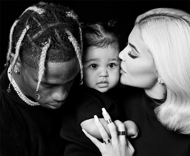 Kylie Jenner quebra silêncio e fala sobre suposta traição de Travis Scott