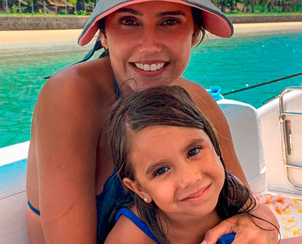 deborah-secco-filha-maria-flor