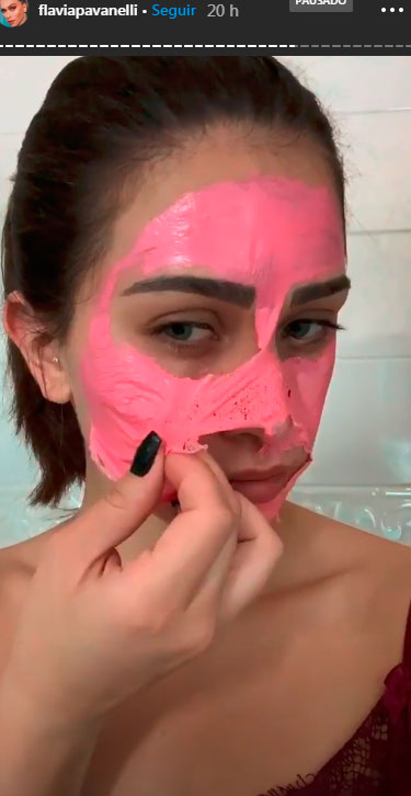 flavia-pavanelli-mascara-facial-3 flavia-pavanelli-mascara-facial-3