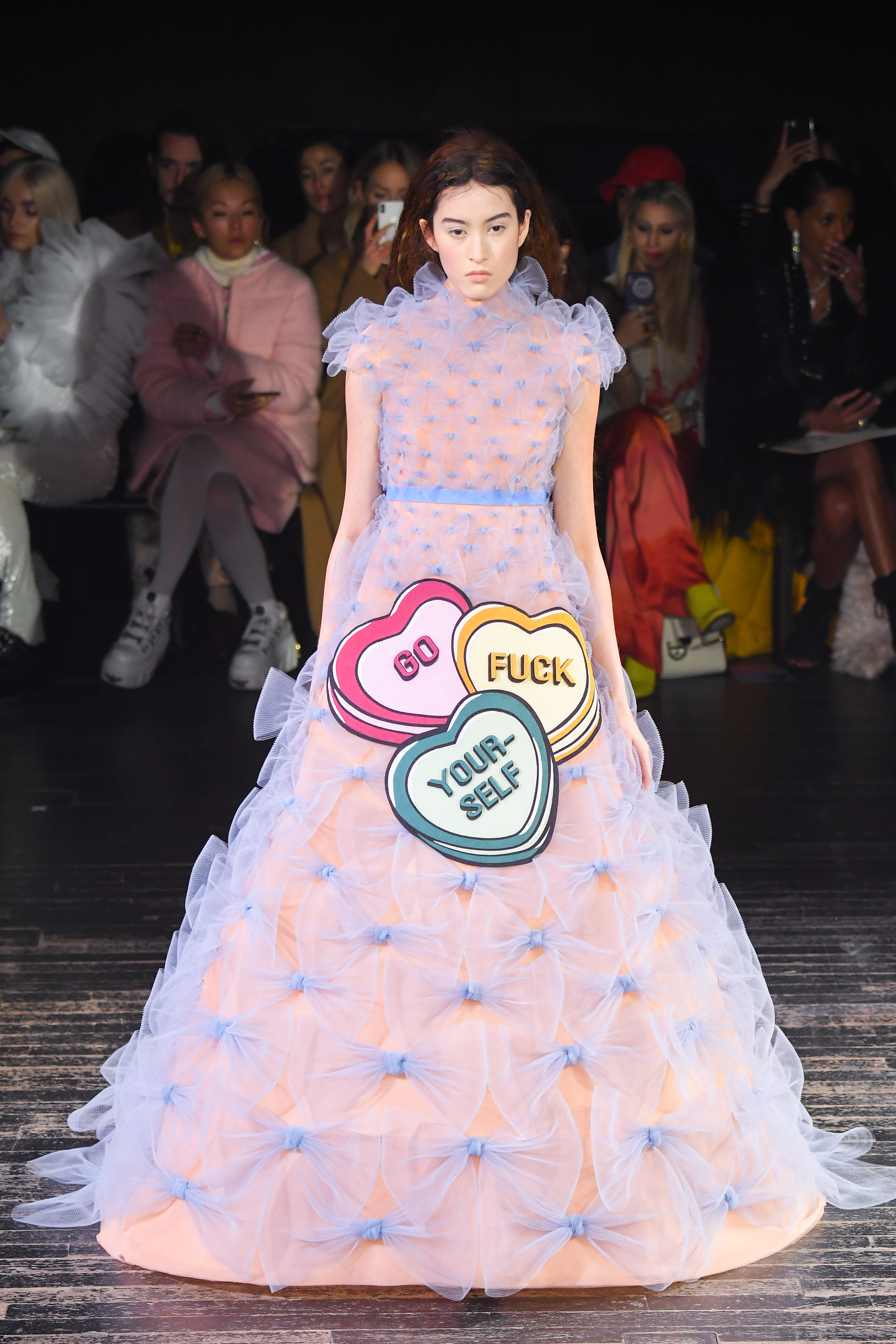 Viktor & Rolf : Runway – Paris Fashion Week – Haute Couture Spring Summer 2019 Viktor & Rolf