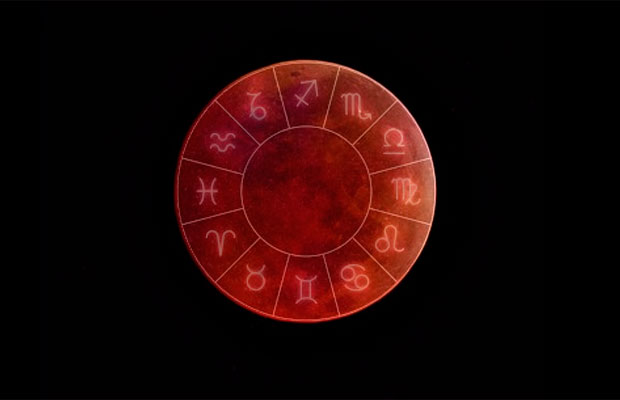 A influência do eclipse lunar e da Superlua de sangue na astrologia