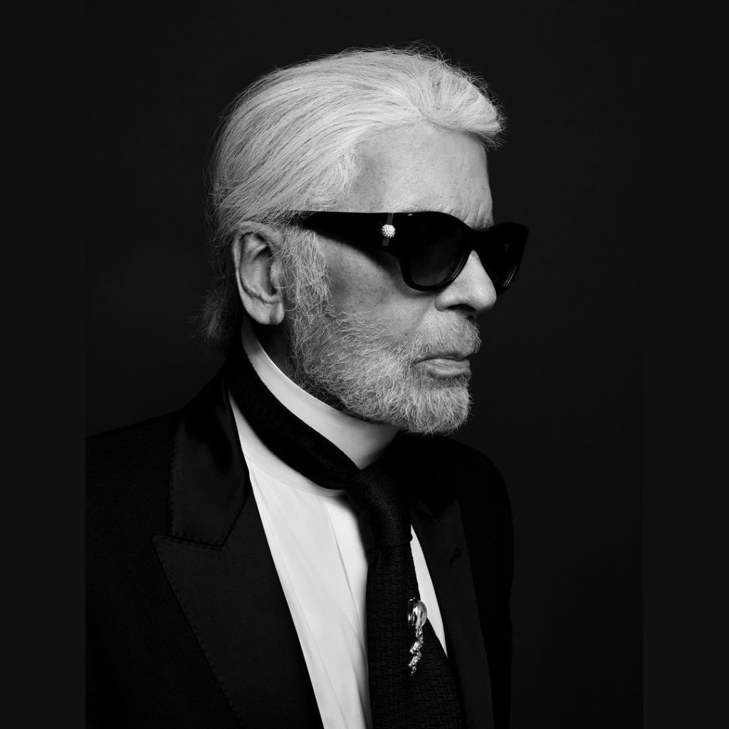 Estilista Karl Lagerfeld morre aos 85 anos