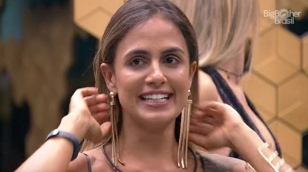 BBB19: no grupo dos humilhados, Carol é exaltada e vence prova do líder