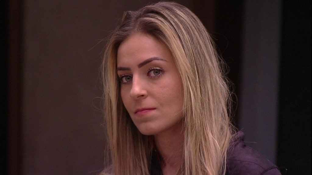 BBB19: para Paula, o comportamento de certos gays justifica agressões