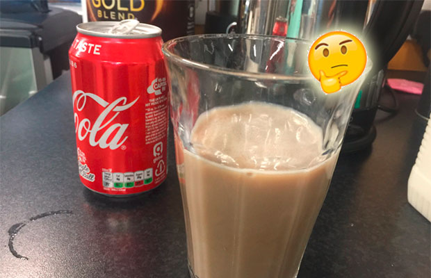 Milk Coke? Parece que beber Coca-Cola com leite virou moda no Reino Unido!