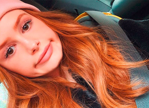 Madelaine Petsch, de Riverdale, mostrando sua espinha te representa?