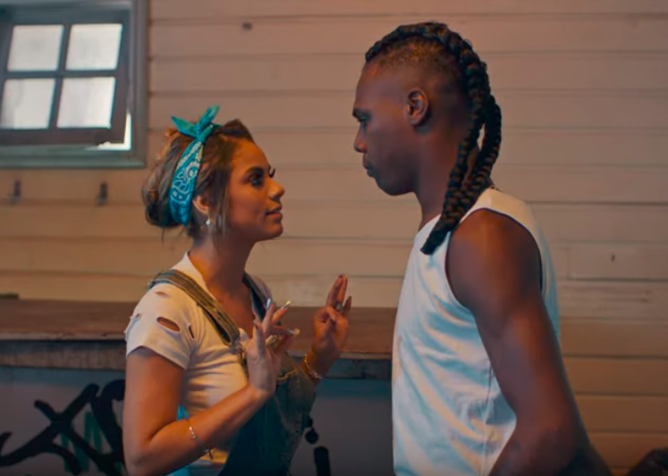 Saiu o clipe de Amor Bandido, de Lexa e Kekel