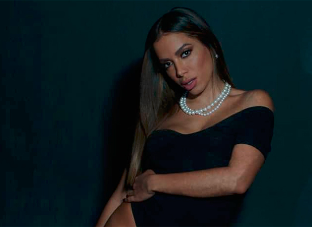 Anitta ~reclama~ de plásticas: “Ainda preciso de duas horas de maquiagem”