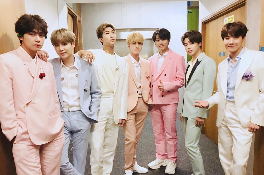 BTS lança clipe de Heartbeat e álbum especial para o game BTS World