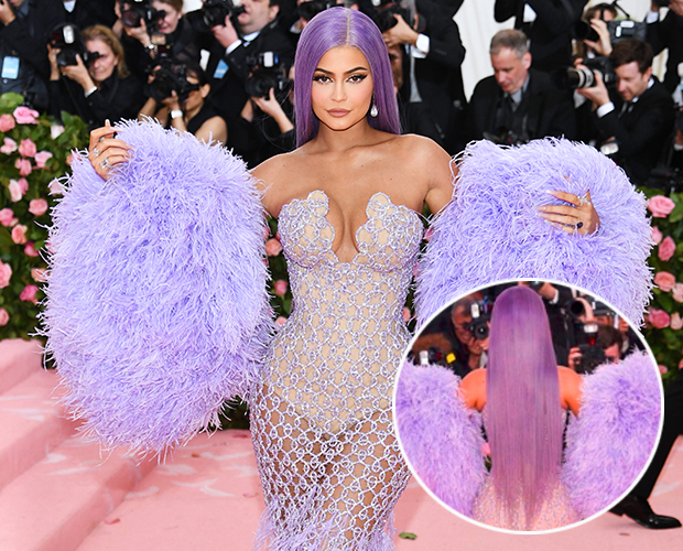 Kylie Jenner mostra que seu look do MET Gala poderia ter sido diferente