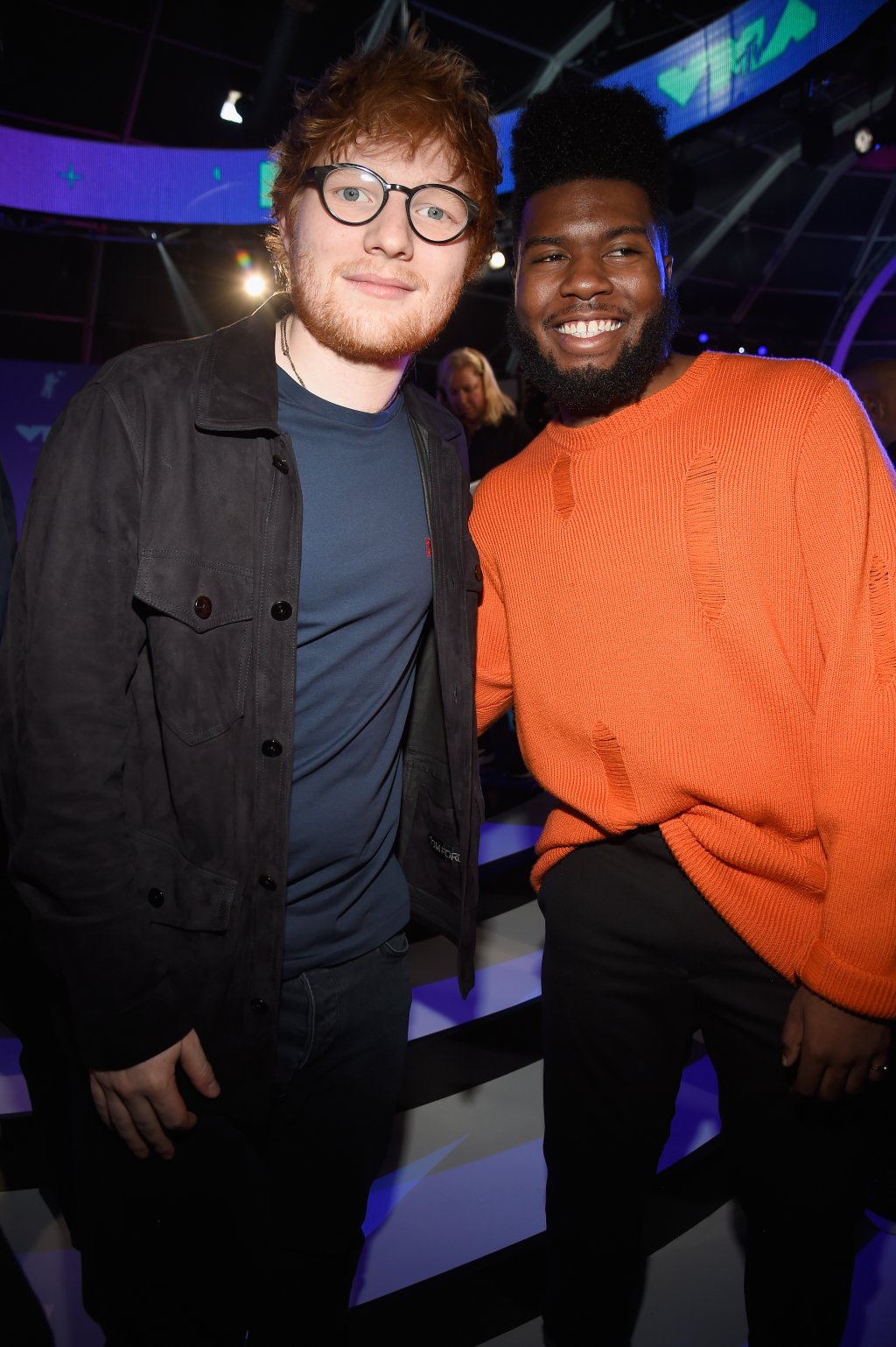 Ed Sheeran e Khalid lançam clipe fofo de Beautiful People