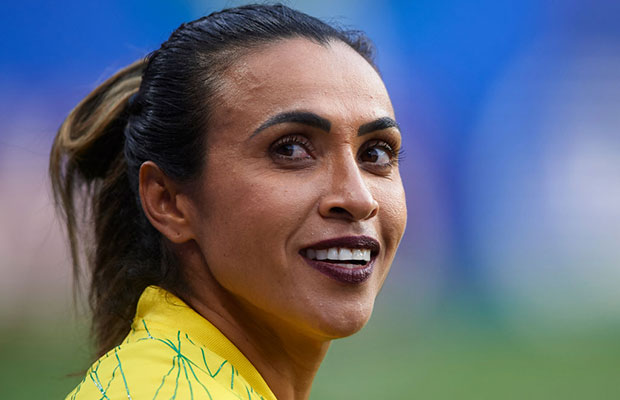 Marta pode ter quebrado uma regra da Fifa no jogo contra a Itália