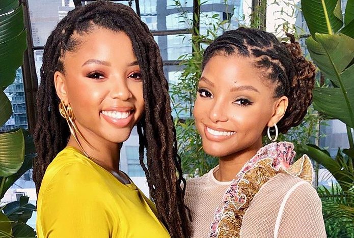 As irmãs Chloe e Halle Bailey amam usar looks estilosos – e combinandinho!