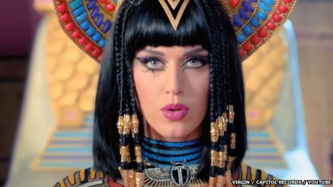 Tenso: Katy Perry perde processo e Justiça declara que Dark Horse é plágio
