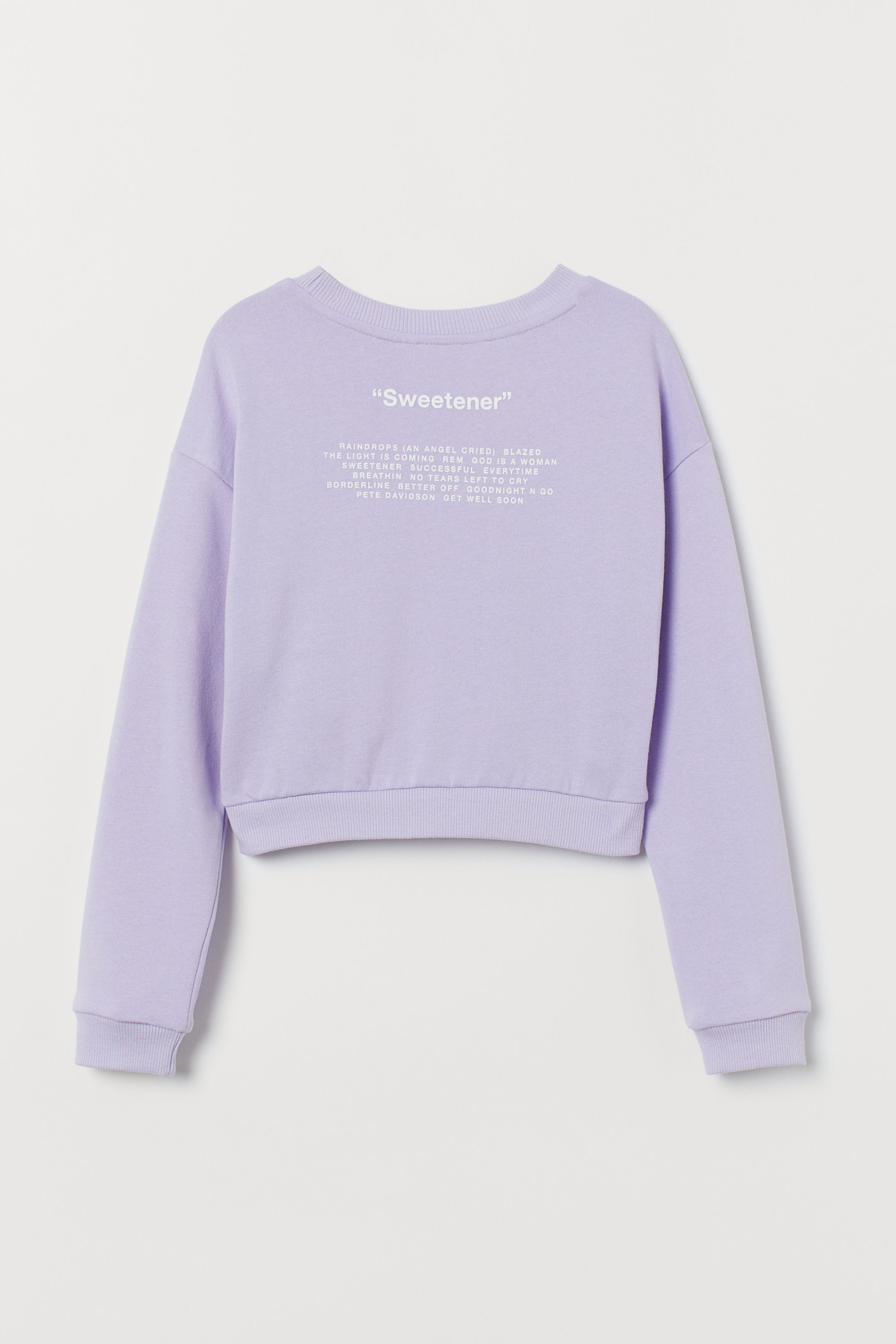 ariana-grande-sweetener-h&m