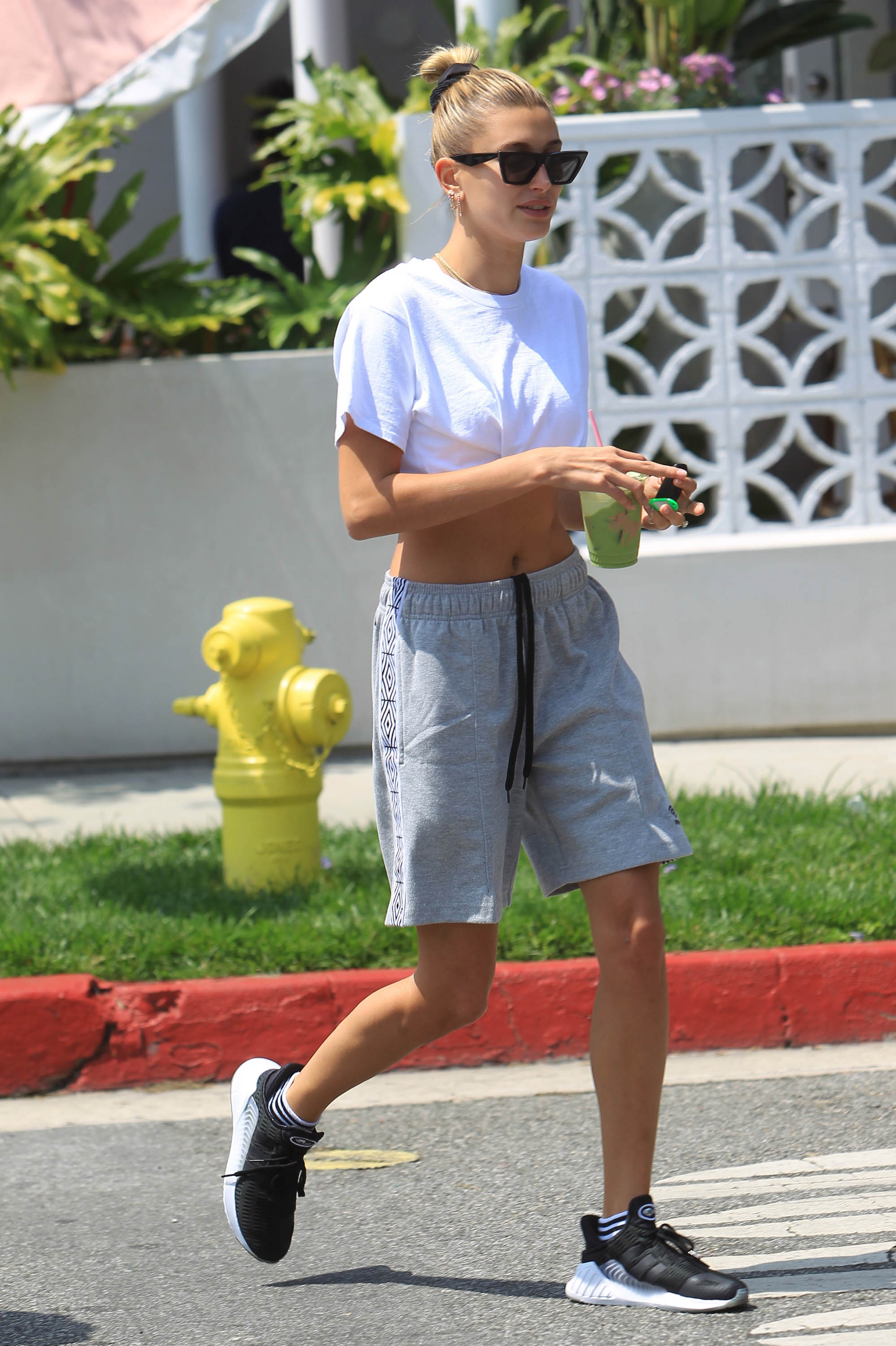 hailey-baldwin