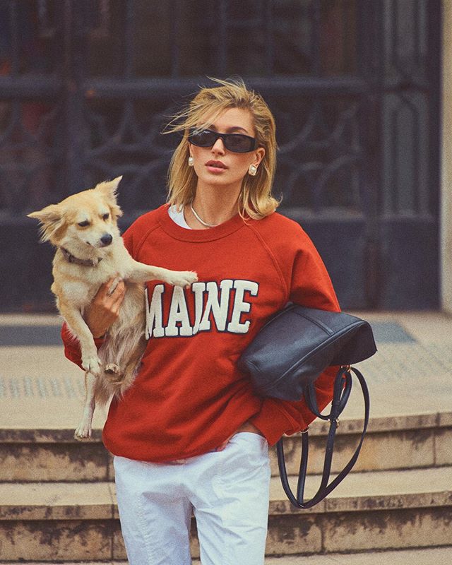 Hailey Bieber recriou looks icônicos da princesa Diana – e os fãs amaram!