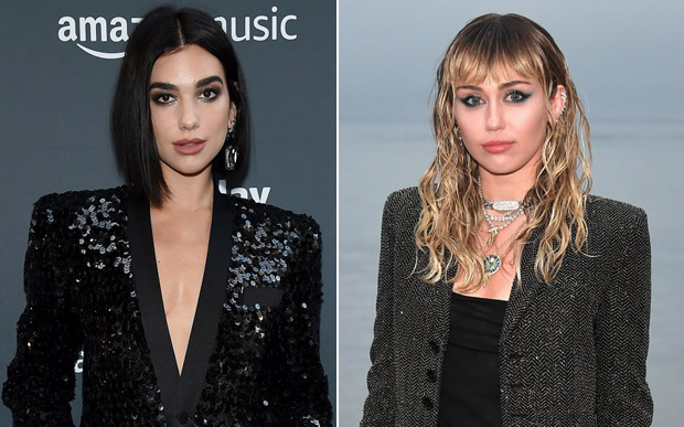 Dua Lipa e Miley Cyrus estão amando estes colares bem poderosos