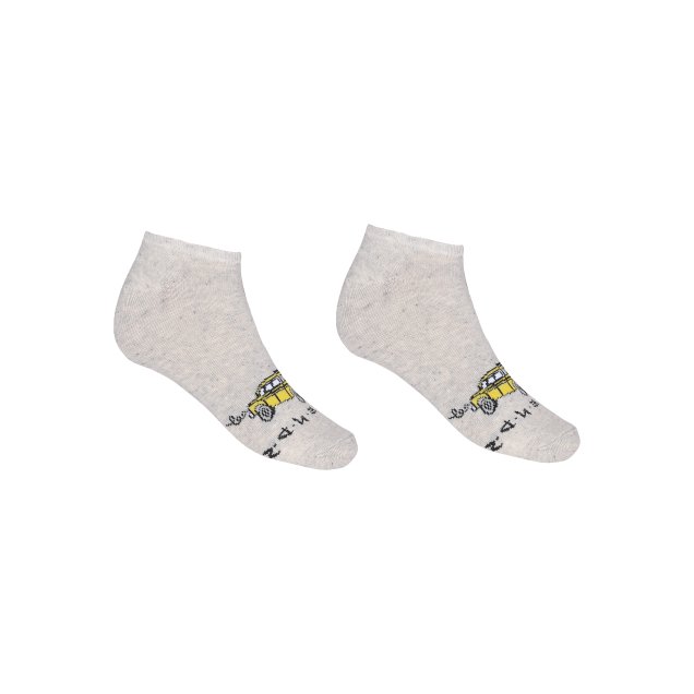 Kit de 2 Meias Cano Baixo Friends, C&A, R$ 19,99. Kit de 2 Meias Cano Baixo Friends, C&A, R$ 19,99.