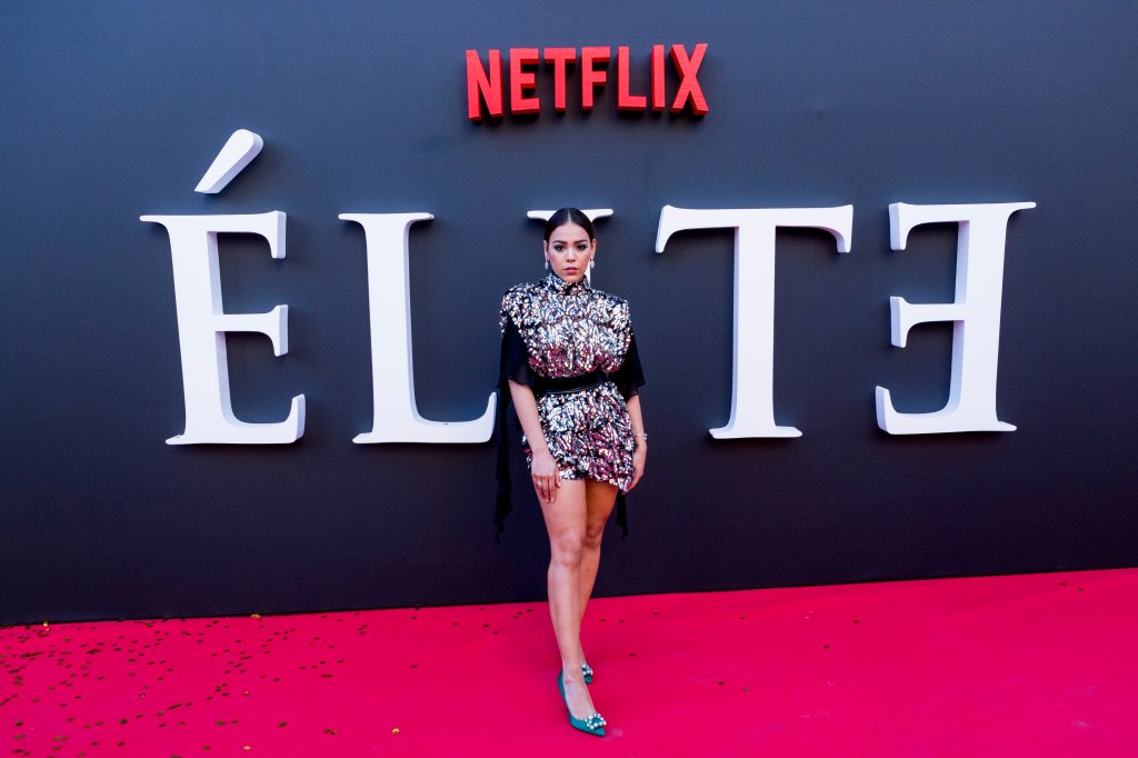 Look do Dia: este vestido de paetês da Danna Paola é tu-do!