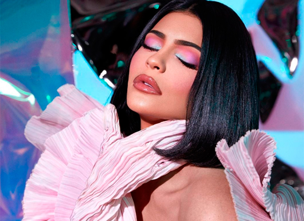 kylie-cosmetics-balmain kylie-cosmetics-balmain