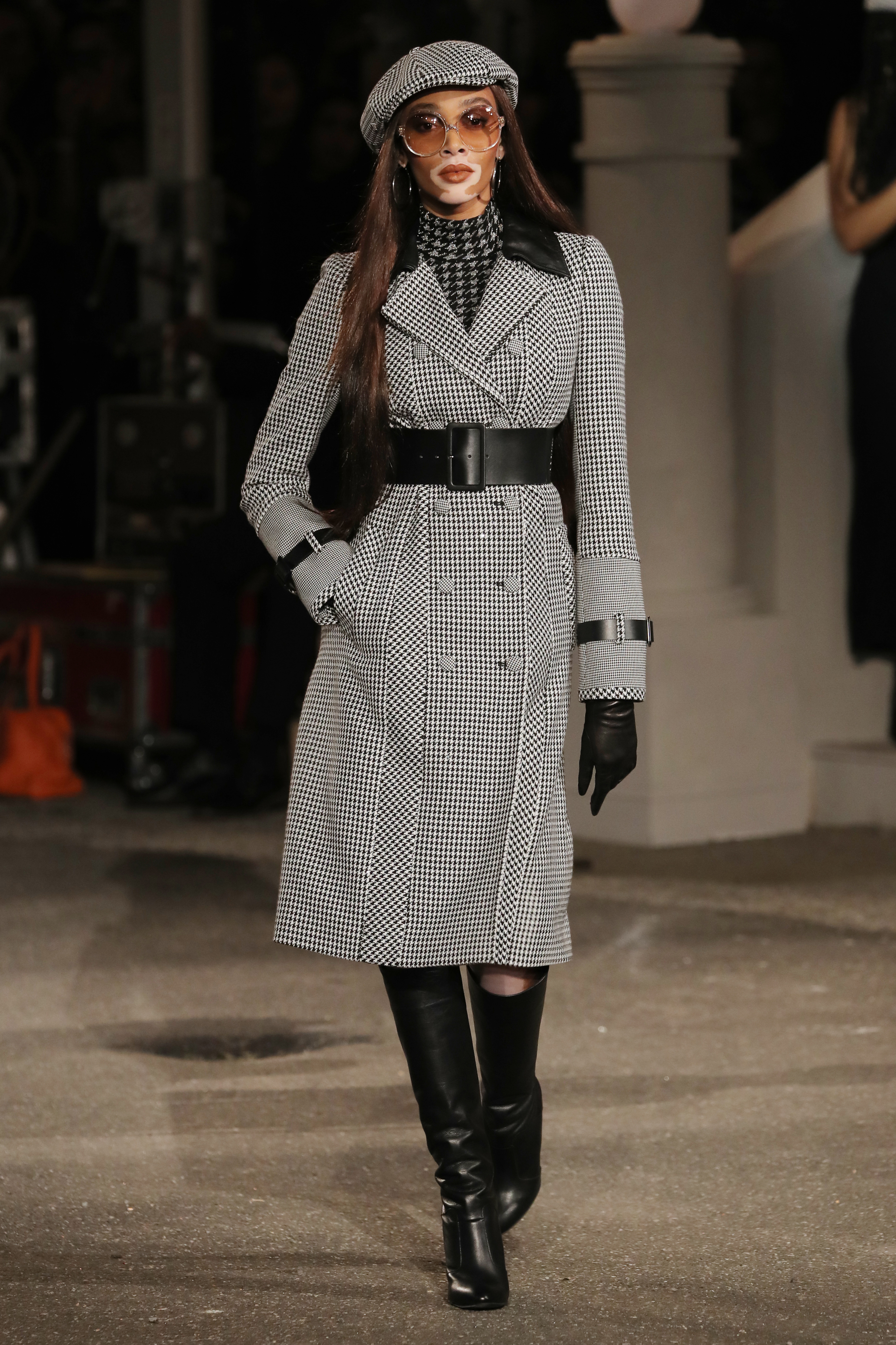 look-003-winnie-harlow