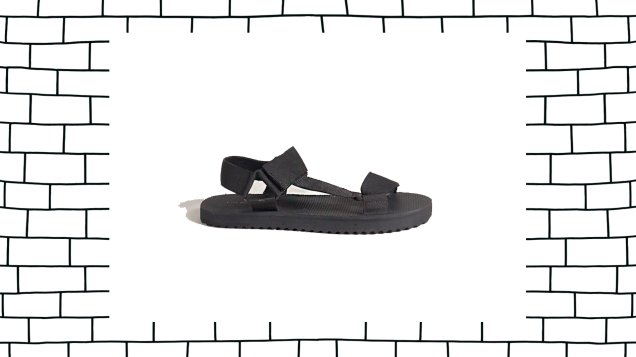 Papete Monocolor EVA, Via Mia, R$ 129*. Papete Monocolor EVA, Via Mia, R$ 129*.