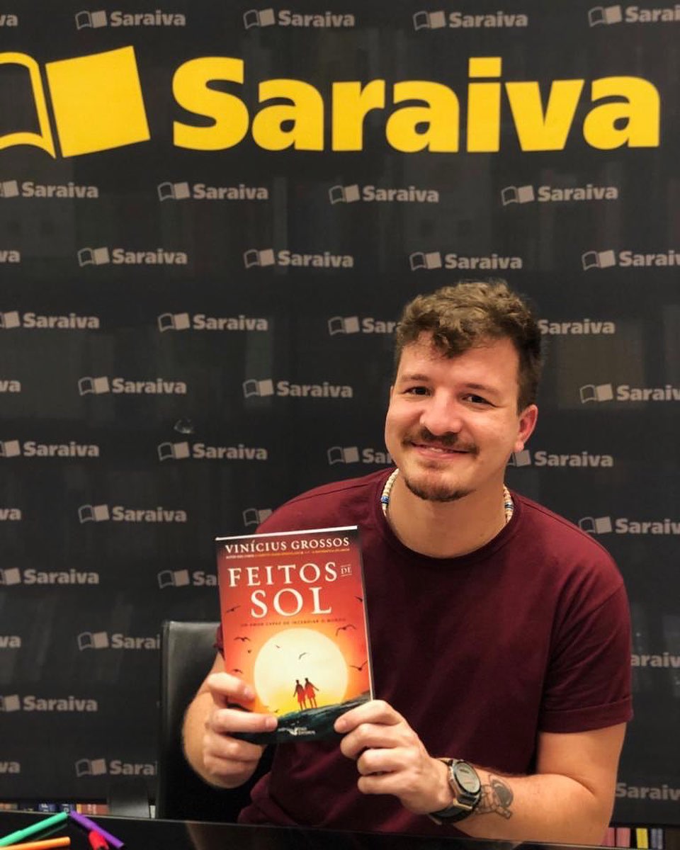 Vinícius Grossos sobre censura na Bienal: “caça às bruxas homofóbica”