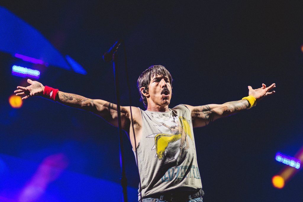 Red Hot Chili Peppers inova na setlist do Rock in Rio e desempolga